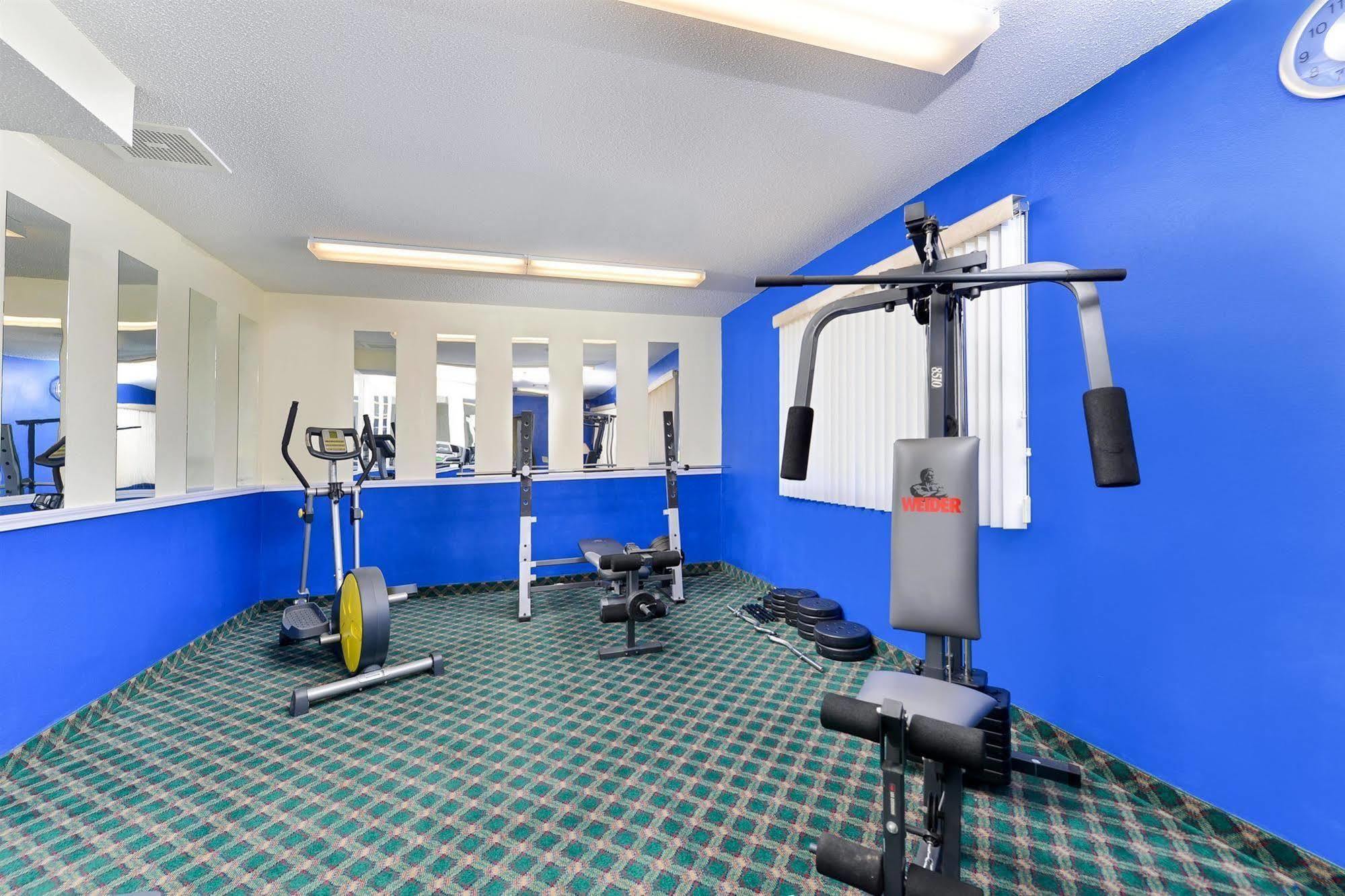 Hotel Americas Value Inn&suites-spring Valley